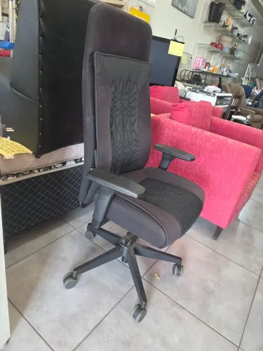 Cadeira Gamer Cavelete.