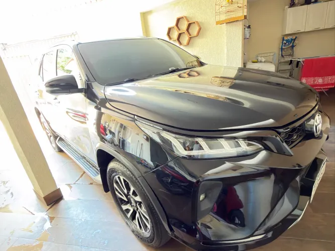 Toyota Hilux SW4 SRX 4X4 2.8 TDI 16V Dies. Aut. 2018