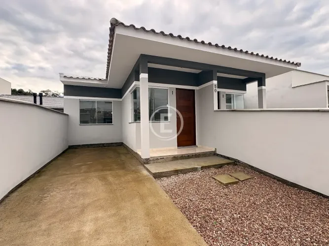 Casa Geminada 2 Quartos - Bela Vista