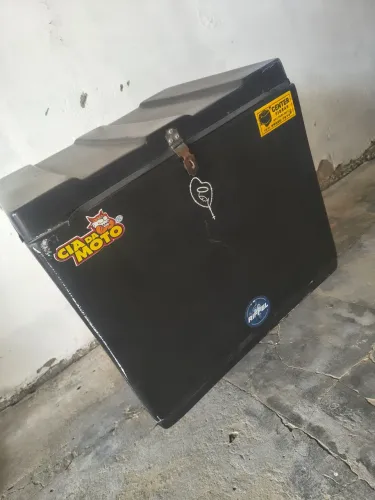 Baú de fibra motoboy 160 litros 