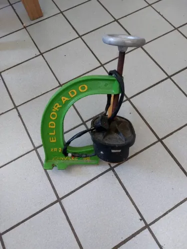 Máquina de vulcanização(faz pito)