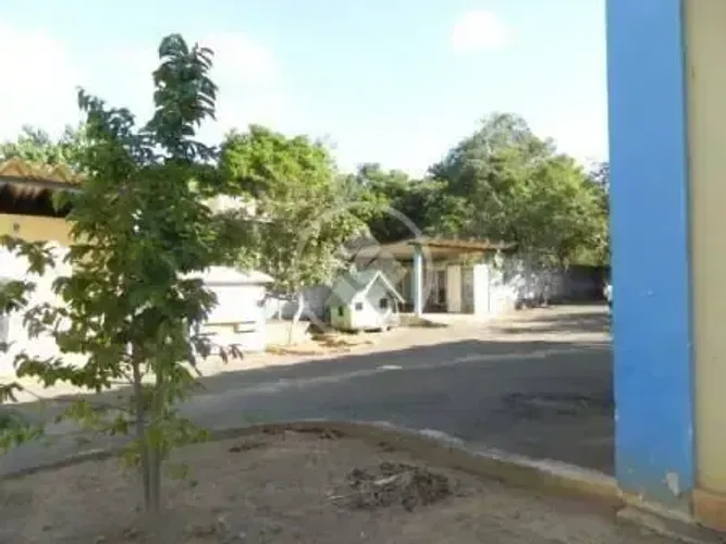 Área Comercial/Residencial codigo: 352575