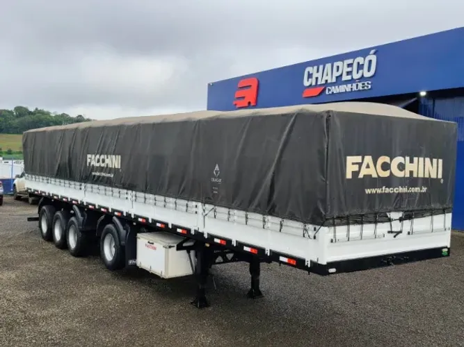Carreta 4 eixos Facchini ano 2023