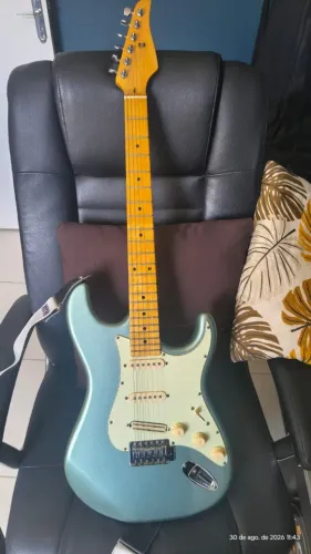 Guitarra Tagima