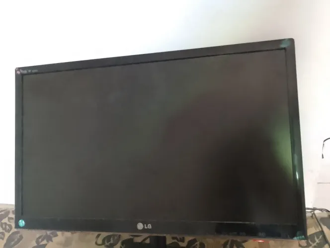 Tv pra retirada de peças