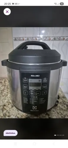 Panela de pressão elétrica Electrolux Rita Lobo