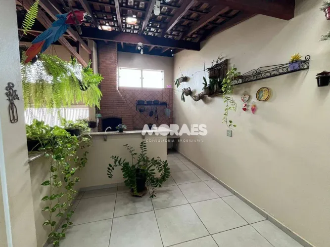 Casa com 3 quartos, 180 m² - venda por R$ 400.000 ou aluguel por R$ 3.000/mês - Vila Pacíf