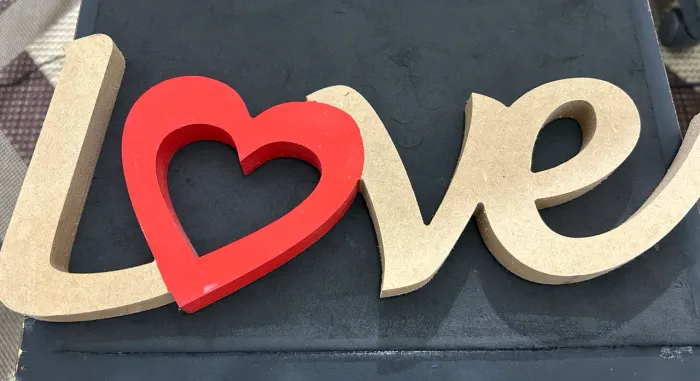 Letreiro decorativo Love