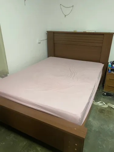 Cama casal madeira com colchão