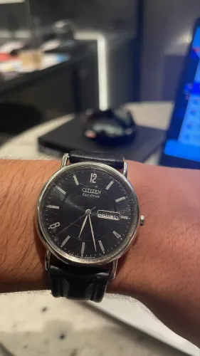 Dois relógios pelo preço de um