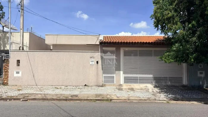 Casa térrea à venda na AV. Fernando Arens em Jundiaí SP
