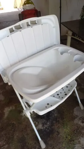 Banheira de bebê com trocador Galzerano
