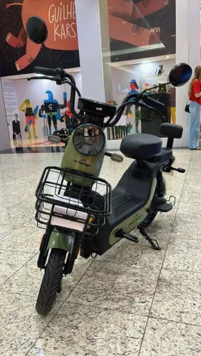 VENDO MOTO ELÉTRICA DA BRANDO AUTOPROPELIDO