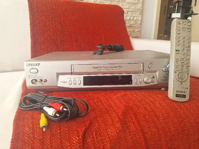 Video cassete SONY. Modelo SLV-EX8OSBR