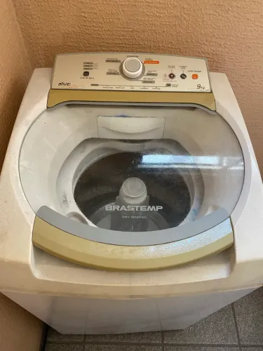 Máquina de lavar roupas Brastemp