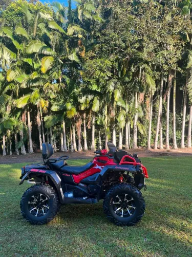 Quadriciclo Can-Am XMR 1000R 