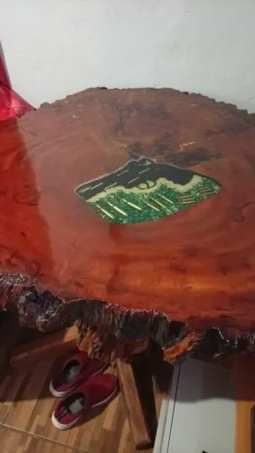 Mesa rústica sistemática toda na Peroba Rosa