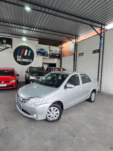 Toyota Etios X Sedan 1.5 Flex 16V 4P Mec. 2014