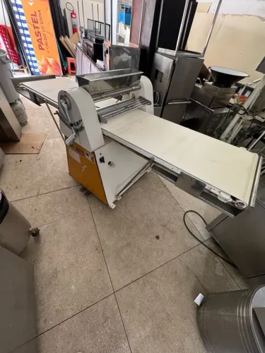 Laminadora de Massas Folhadas