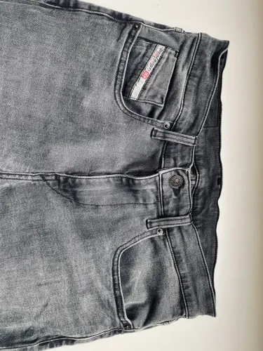 Calça Jeans Masculina Preta da Diesel Original- Tam: W30