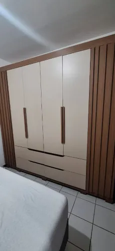 Guarda Roupas Casal 6portas 4 gavetas - Seminovo conservado