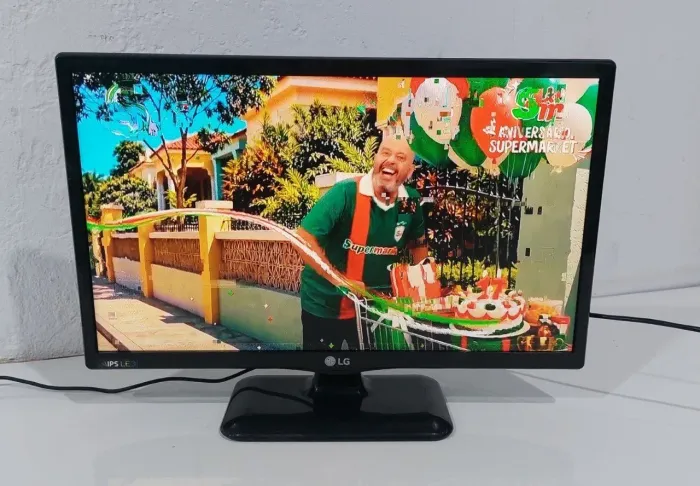 Tv LG '22' polegadas - VGA, HDMI