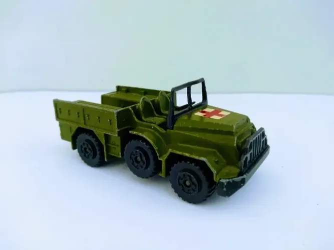Carrinho Matchbox Ambulância do Exército Britânico