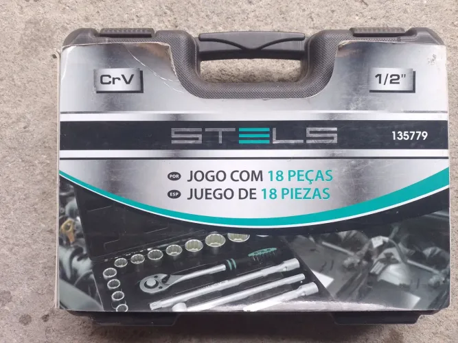 Jogo de Ferramentas com18 peças em aço