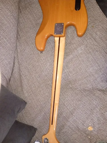 Baixo Sx American Alder