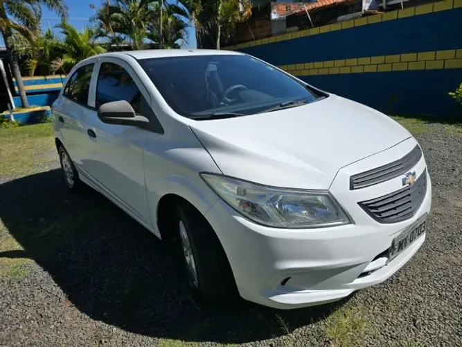 Chevrolet Onix Hatch LS 1.0 8V Flex Power Mec. 4P 2014