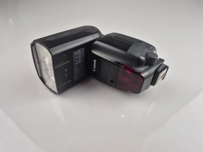 Flash Canon 600 RT original pouco usado