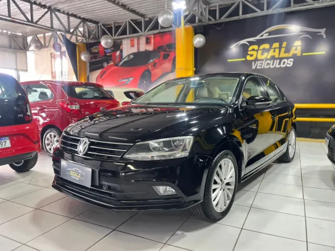 Volkswagen Jetta Comfortline 1.4 TSI 16V 4P Aut. 2016