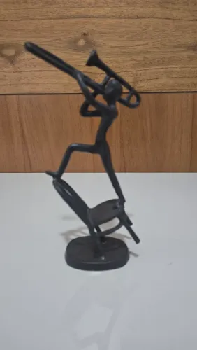 Escultura Decorativa<br><br>Trompetista Equilibrista Luxo