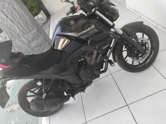 Vendo fz15 12.500 rodados