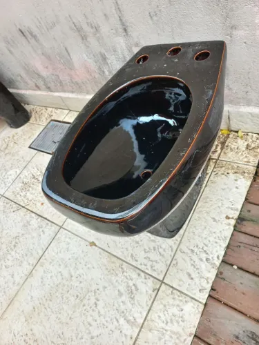 Bidê banheiro ceramica preta
