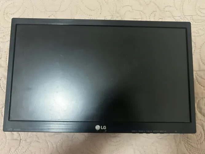 Monitor LG Flatron 20? LED