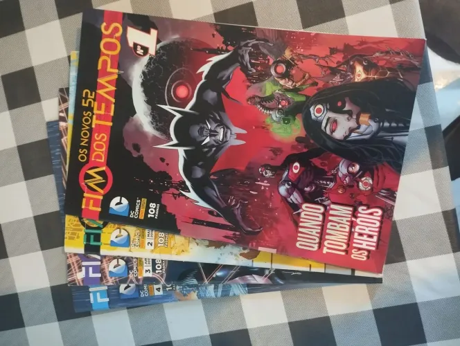 Hq DC - Fim dos Tempos
