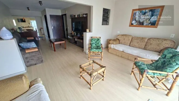Sobrado com 8 dormitórios à venda, 629 m² por R$ 1.800.000,00 - Fazendinha - Curitiba/PR