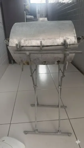 Churrasqueira de alumínio 