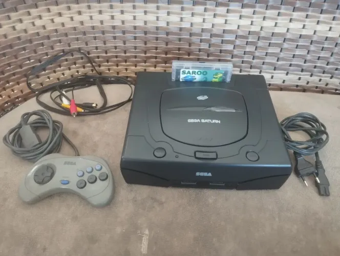 Sega Saturno com cartucho saroo muito top leitor 100%