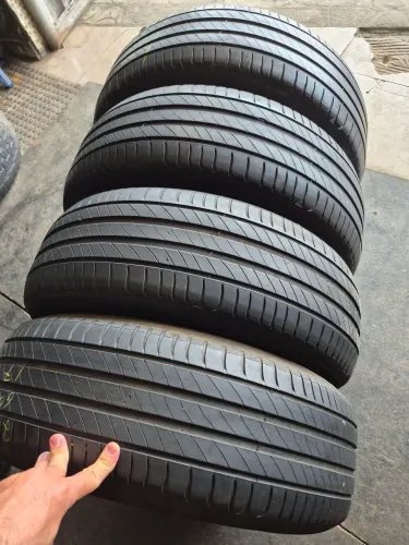 4 pneus 215/60/17 Michelin semi-novo não reaberto original do creta e outros(1.100 em 3×ct