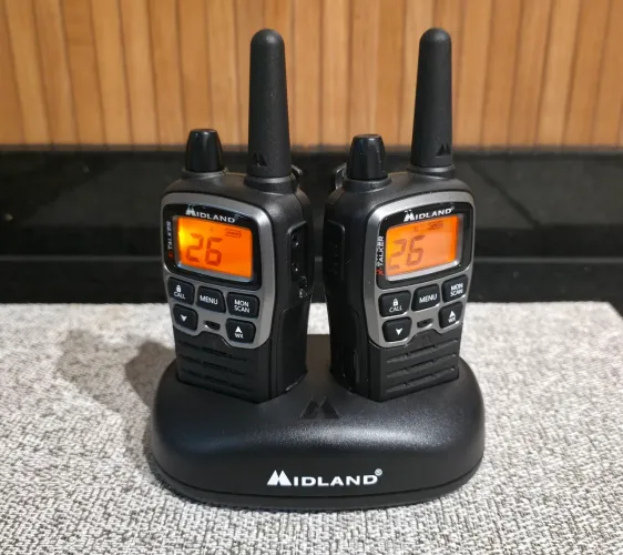 Par de Walkie-Talkie Midland X-Talker - Trilhas, caminhadas e lazer