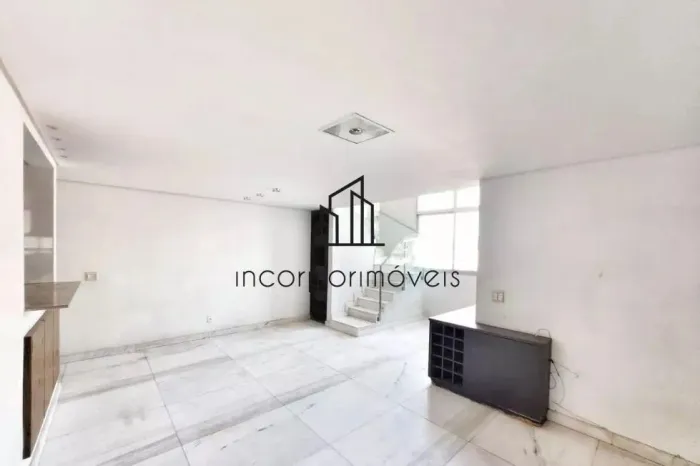 Cobertura à venda, 4 quartos, 1 suíte, 2 vagas, Buritis - Belo Horizonte/MG