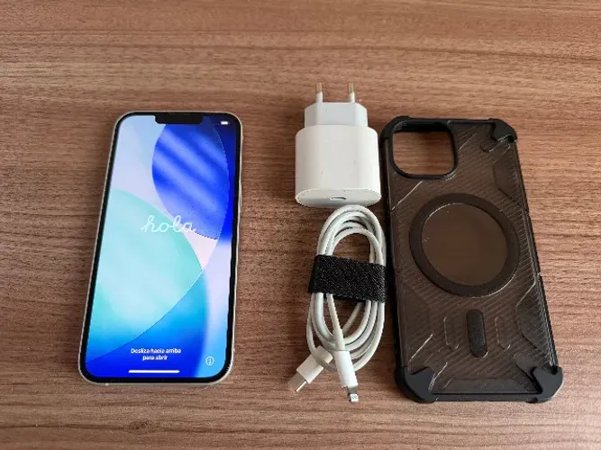 iPhone 13 256GB Branco | Excelente Estado | Completo + Case MagSafe