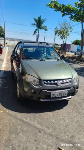 Fiat Strada Adventure1.8/ 1.8 Locker Flex CD 2013