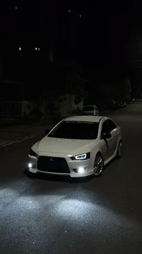 Mitsubishi Lancer 2.0 16V 160cv Aut. 2013