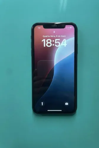 iPhone XR 128GB Preto - Com 2 Capinhas e Película Extra