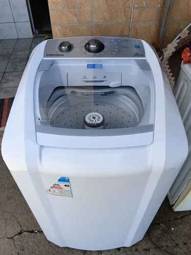 Máquina colormaq 12kg entrego