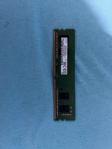 Memória RAM Samsung 8GB DDR4 3200MHz