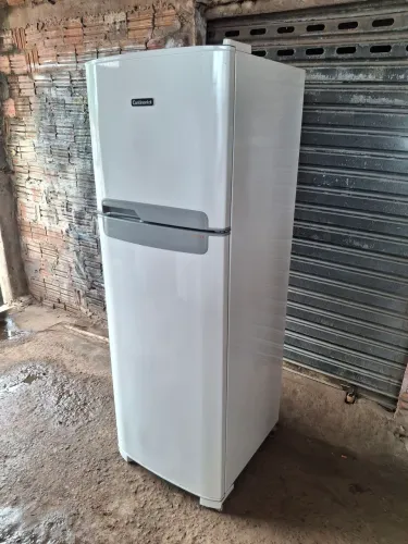 1.150$ geladeira duplex frost free gelando 